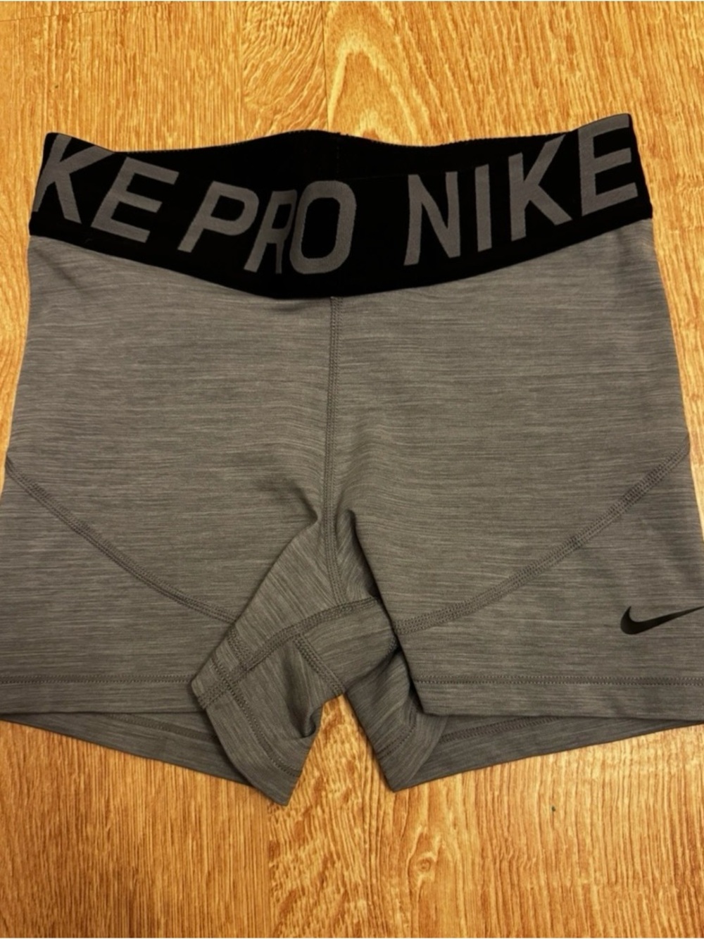 NWOT Nike Gray Pro Women's Training Bike Shorts